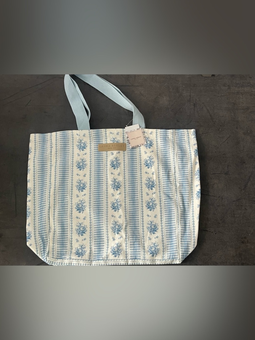 Laura Ashley  canvas market tote - Bianca China Rose - Brand new! LAST ONE!